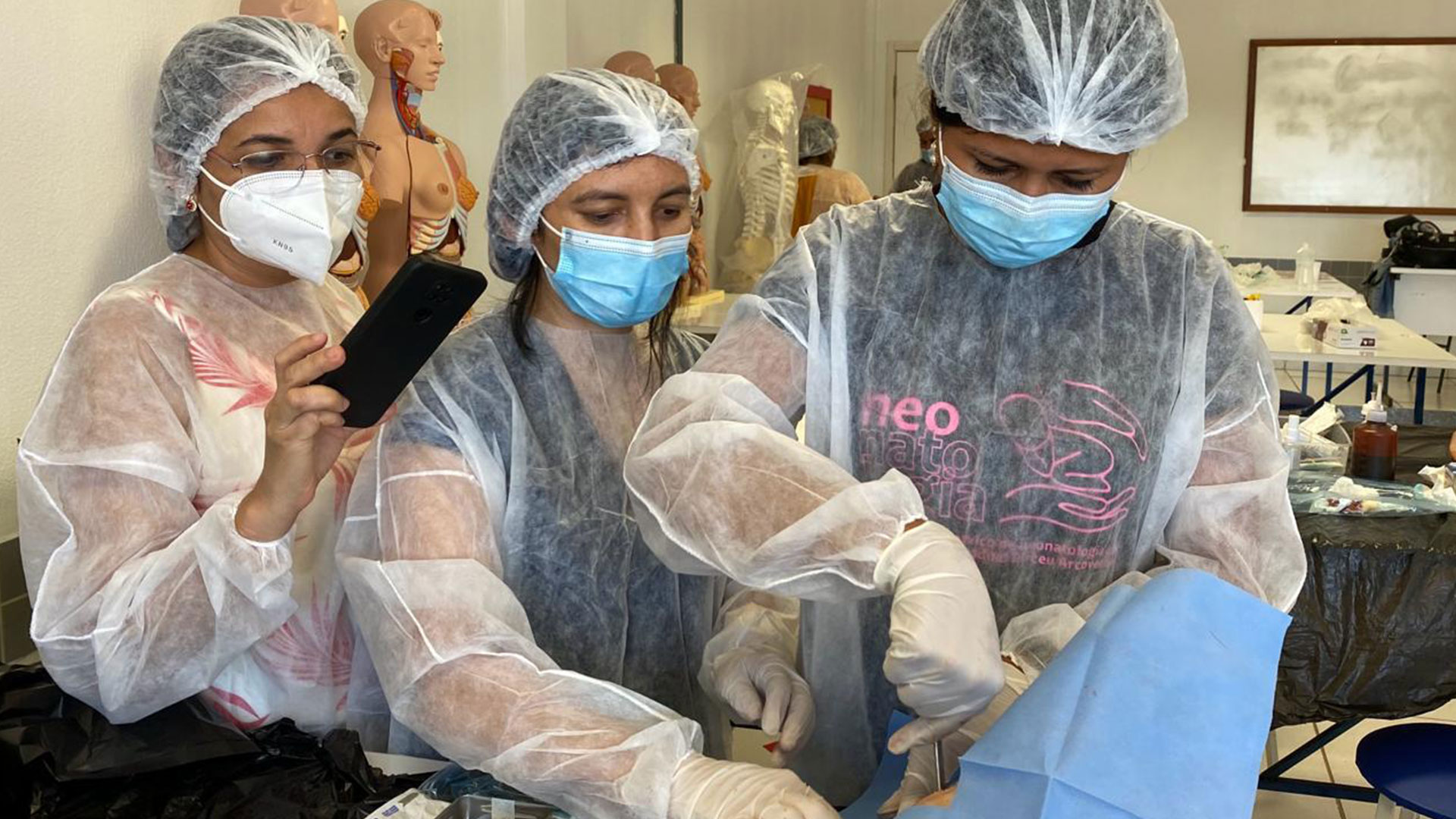 A atuação do Núcleo de Córneas do HEDA e a colaboração do IML têm sido cruciais para aumentar as doações e proporcionar a muitos piauienses a chance de uma vida melhor. (Foto: Núcleo de Captação de Córneas do HEDA / Arquivo)