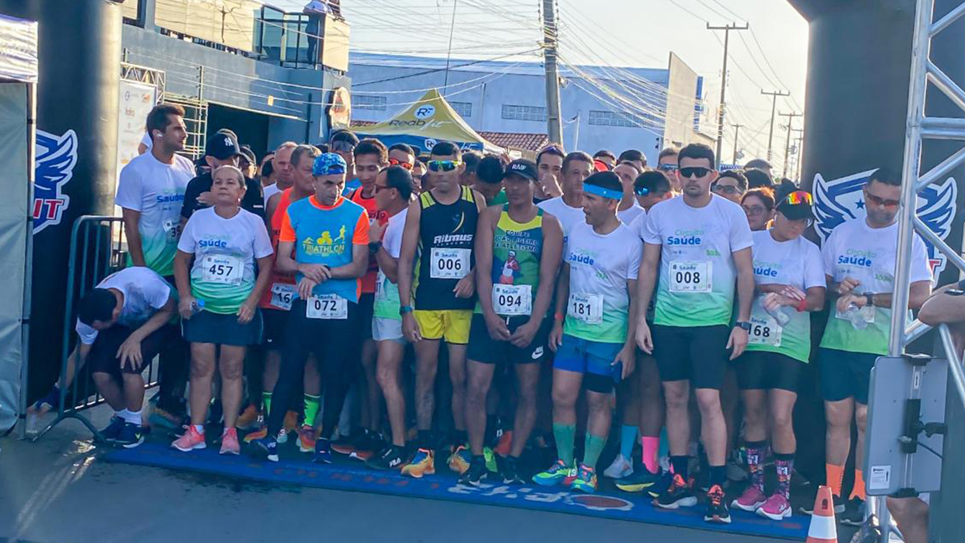 Um total de 600 participantes, entre atletas profissionais e amadores de Parnaíba, e colaboradores do hospital participaram do I Circuito Saúde HEDA, arrecadando 600 kg de alimentos. (Foto: HEDA)