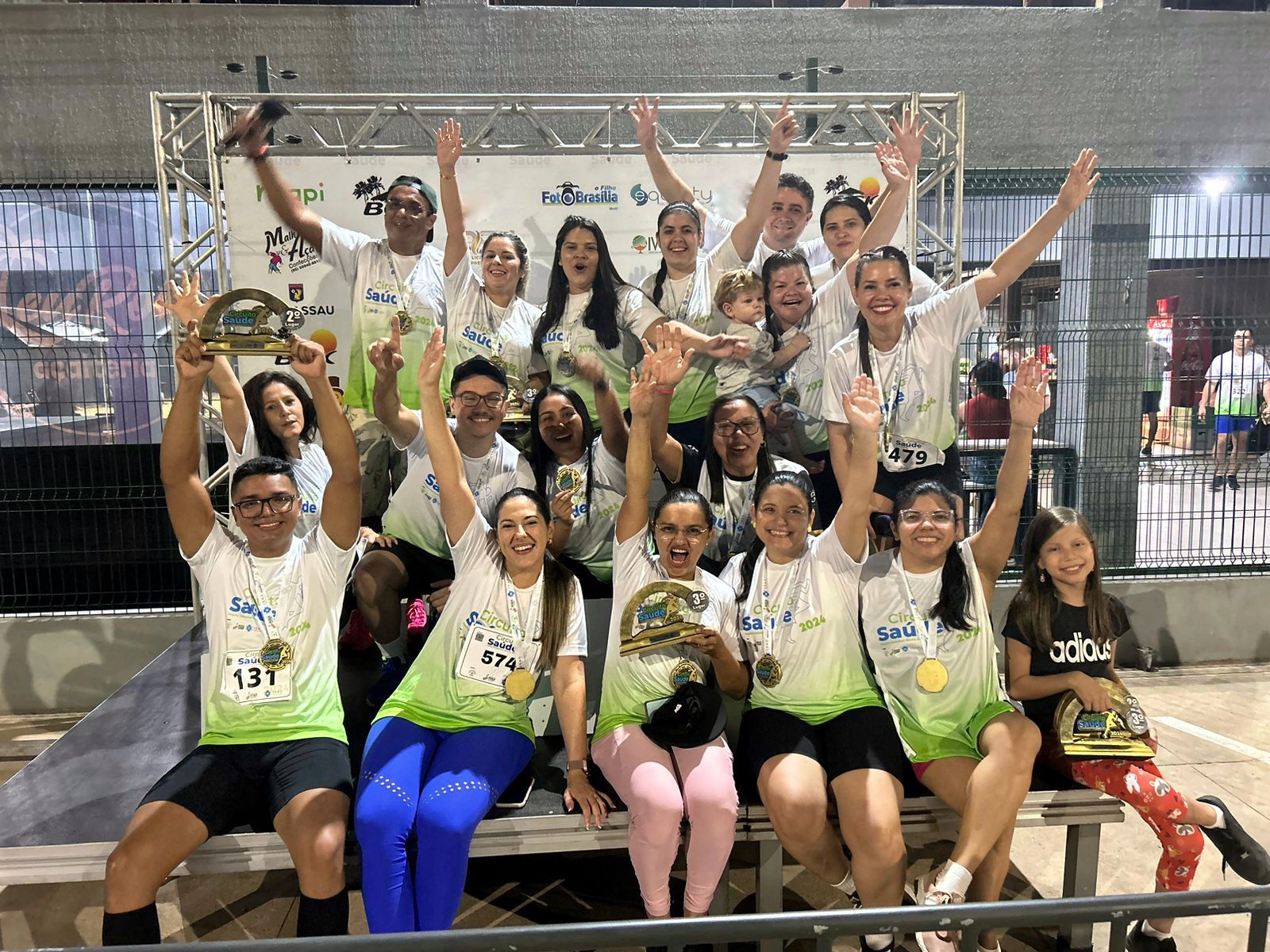 Além da entrega das medalhas, o encerramento do evento também foi marcado por um animado aulão de dança para os participantes, celebrando a prática esportiva e a importância de cuidar da saúde física e mental. (Foto: HEDA)