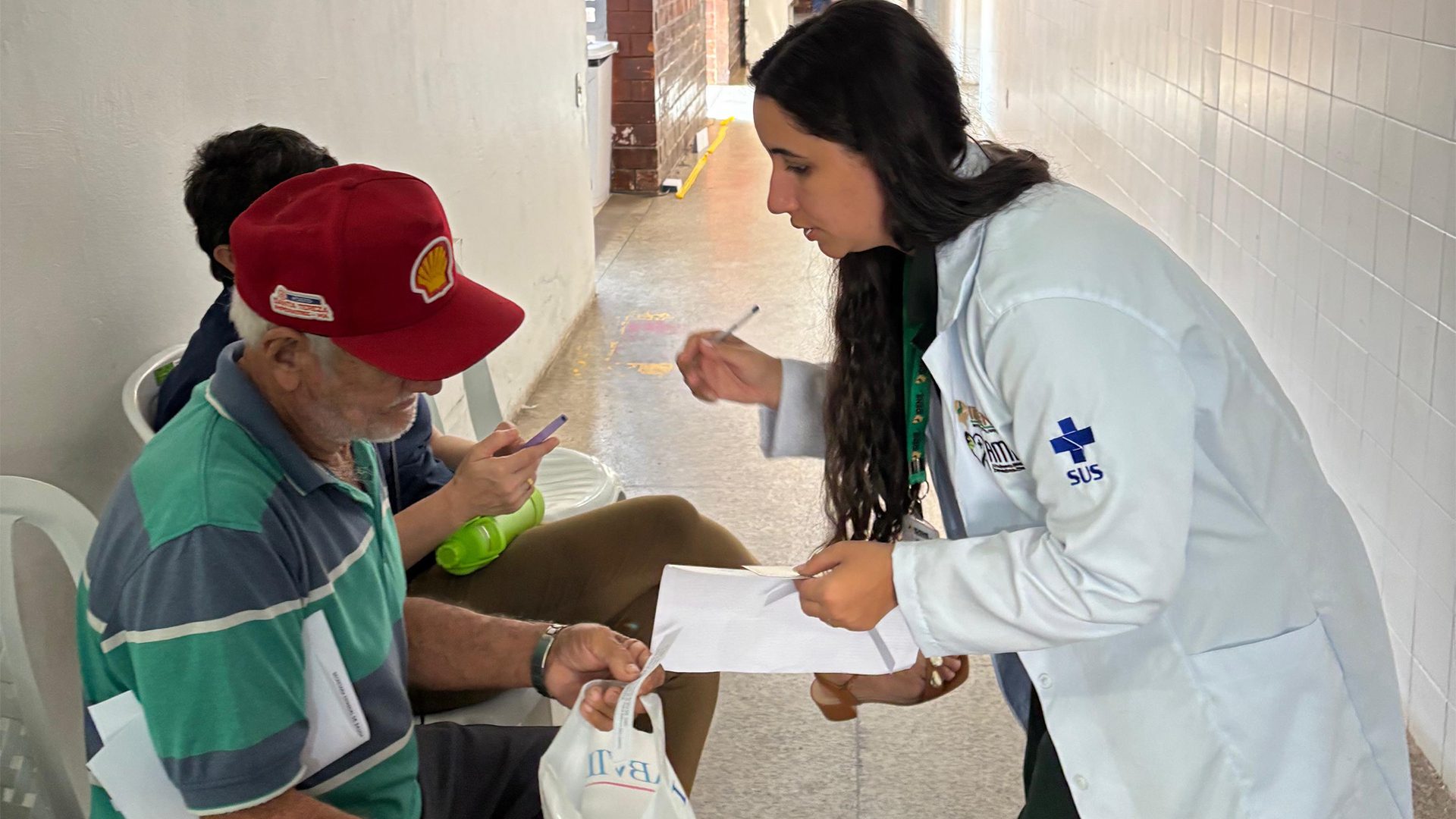 A iniciativa percorre municípios do interior do Piauí, descentralizando o acesso aos serviços de saúde e assegurando atendimento de qualidade para a população que mais precisa. (Foto: Idene)