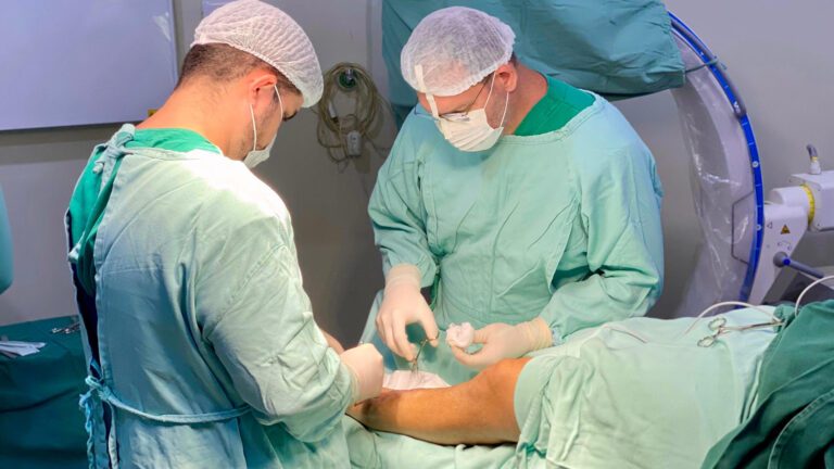 Certificado pela ONA e GPTW, o HEDA se destaca na transformação da saúde pública do Piauí e já realizou mais de 1,5 mil cirurgias ortopédicas de janeiro a setembro de 2025. (Foto: Camila Neto)