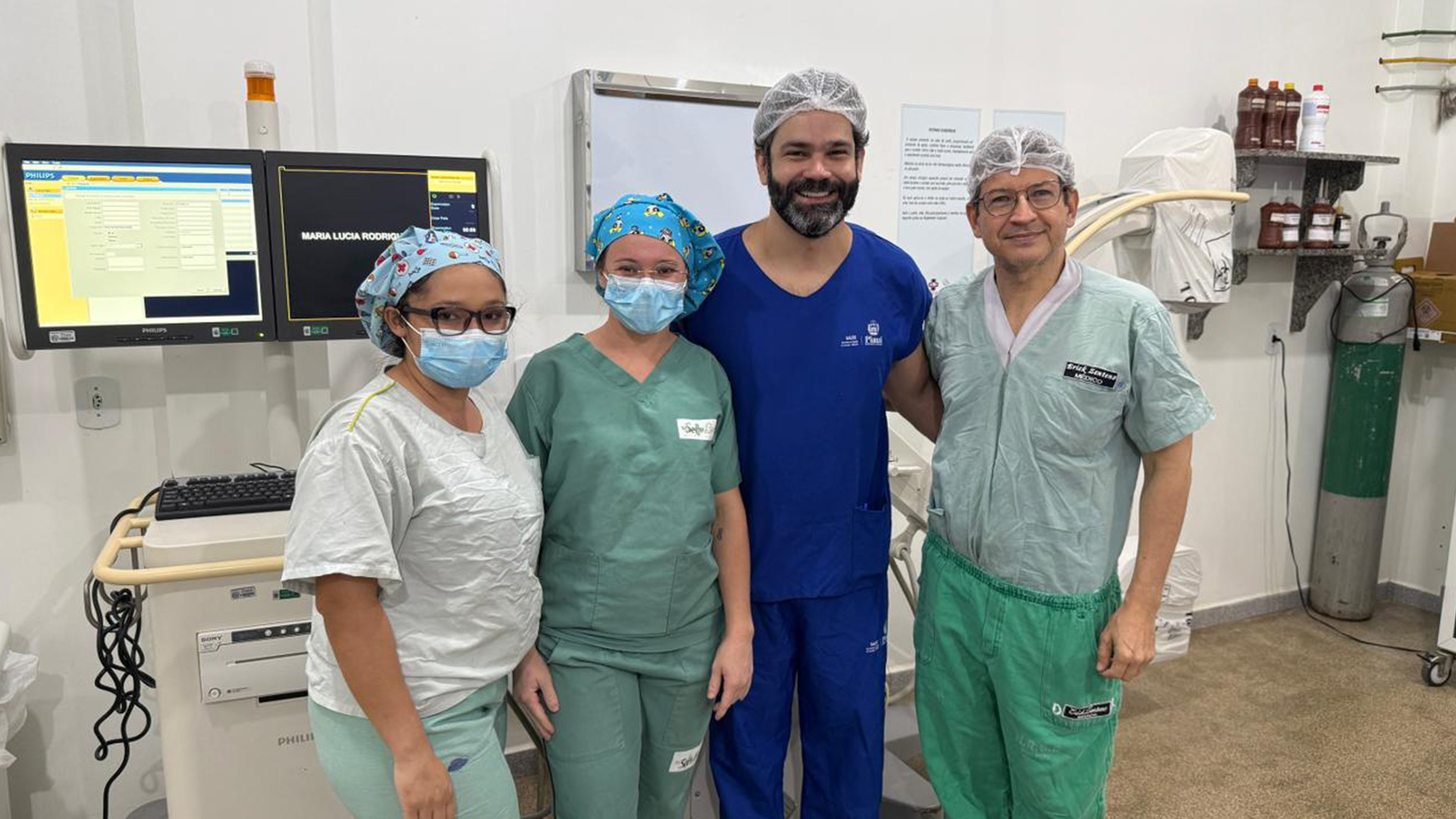 O paciente, vítima de trauma automobilístico, apresentava fratura do anel pélvico do tipo “livro aberto”, considerada um trauma grave. Até então, casos como esse exigiam a transferência para unidades de referência na capital, Teresina. (Foto: Divulgação)