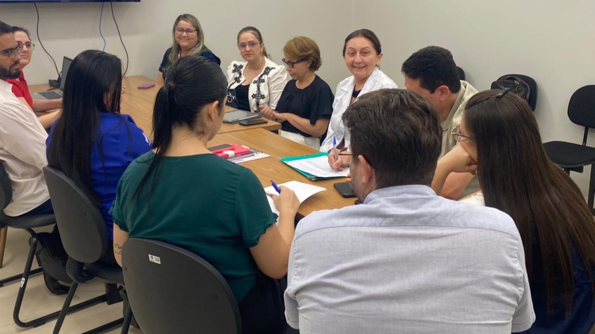 No HEDA, o programa contempla três especialidades estratégicas: cardiologia, com foco na realização de exames de ecocardiografia; ginecologia, voltada para cirurgias ginecológicas e a realização de exames de colposcopia; e otorrinolaringologia, com ênfase em exames minimamente invasivos. (Foto: Camila Neto)