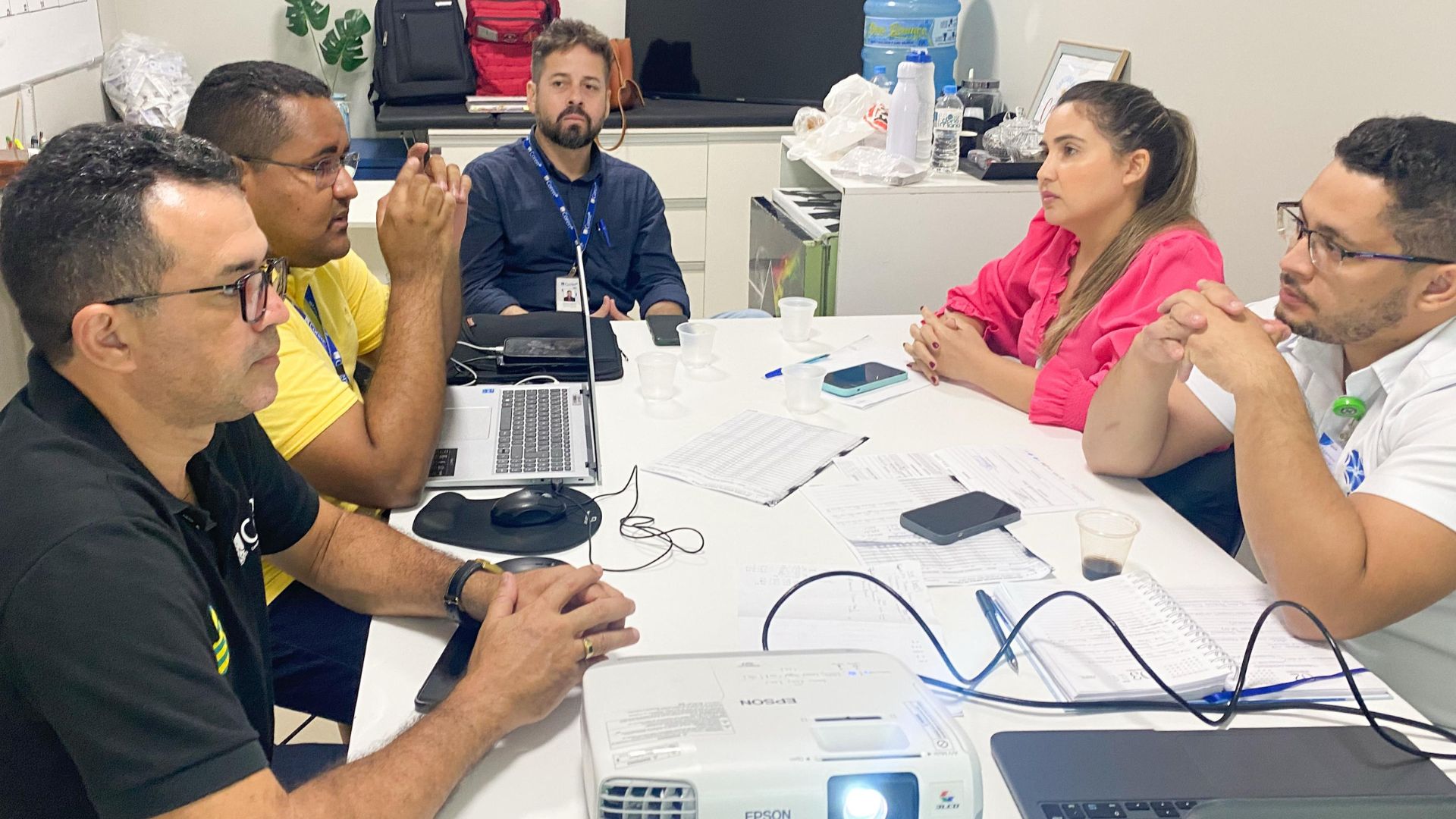 A visita técnica do Coren-PI teve como objetivo de avaliar as condições estruturais e operacionais do hospital, e identificar oportunidades de melhoria nos processos assistenciais. (Foto: Camila Neto)