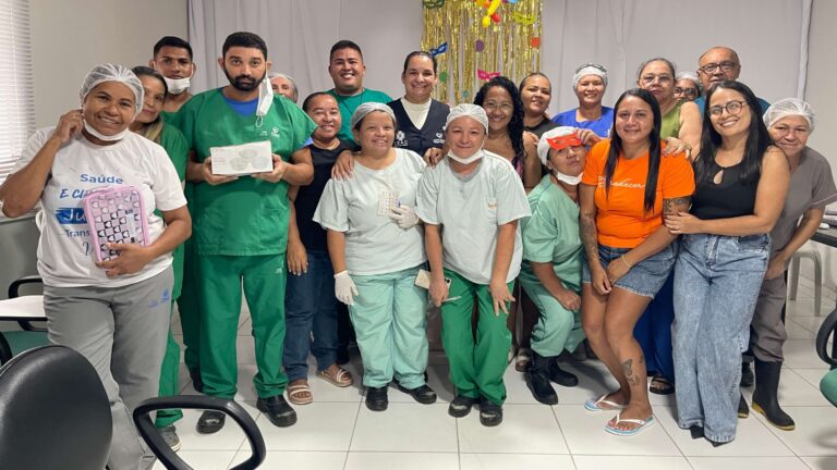 O Dia do Auxiliar de Serviços Gerais, em 22 de fevereiro, foi comemorado em reconhecimento e valorização aos profissionais que garantem que tudo funcione da melhor maneira possível. (Foto: Clemilton Silva)
