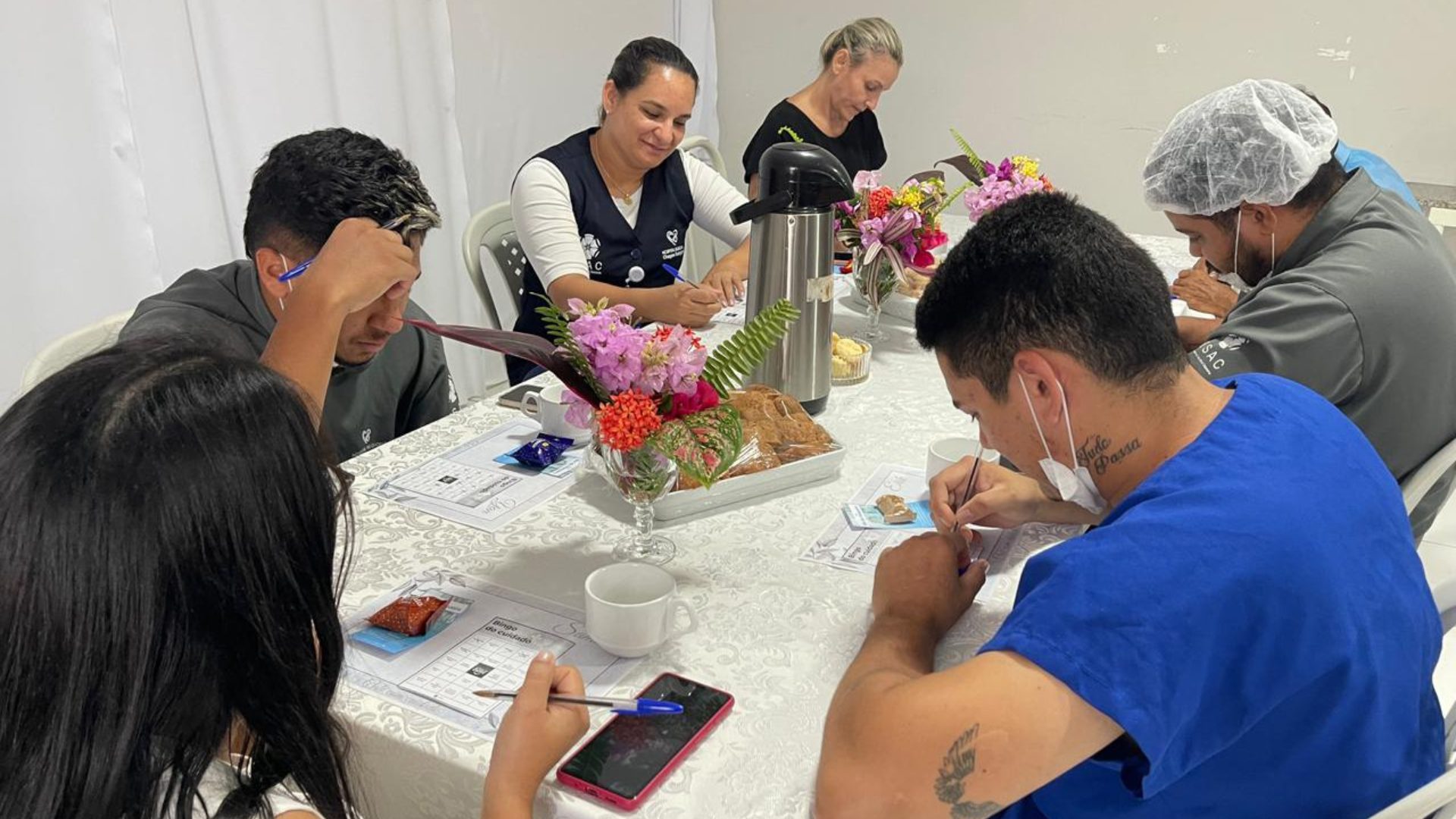 Celebrado em 18 de março, o Dia do Maqueiro homenageia e reconhece o trabalho desses profissionais responsáveis por conduzir os pacientes com segurança e cuidado. (Foto: Clemilton Silva)