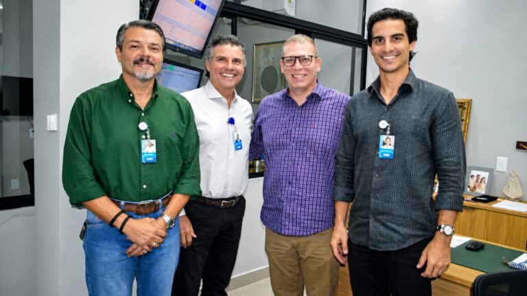 Gestores do HEDA e HMB se reúnem para aprimorar o fluxo obstétrico, fortalecer a parceria e garantir assistência mais eficiente e humanizada às gestantes da região. (Foto: Camila Neto)